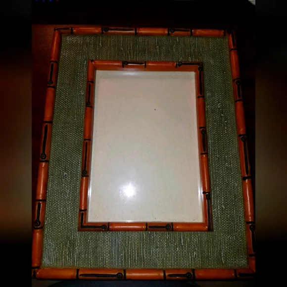 BAMBOO Picture Frame - Picture 1 of 2